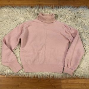 Lands End 100% Lambswool Turtle Neck Women Blush Pink Sweater, size M